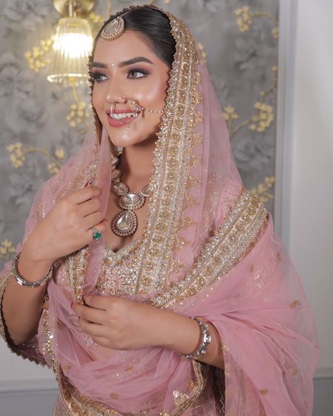 Unfiltered, straight from my magic wand to your screen ! 🪄 Pastel bridal look made Umang look nothing less than a goddess 🪷✨ Delhi-inspired bridal allure, this Anand karaj ensembles a vision of pastel-perfected detailing. 💕 The delicate glow of sheer skin and flushed cheeks complemented by Komal hire’s signature glamorous eye look, magic unfolds before your eyes. 💫 Makeup: 💁🏼‍♀️ Hair: @sabahairstylist Beauty: @_umang4 Shot by: @aanchal_oberai Cosmetics: @r.venterprises Pastel Desi Wedding, Golden Anarkali, Flushed Cheeks, Anand Karaj, Desi Wedding Dresses, Pink Suit, Desi Wedding, Eye Look, A Goddess