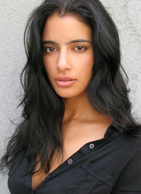 JESSICA CLARK, Lilith from True Blood Girlfriend Tattoos, Jessica Clark, True Blood, British Actresses, Woman Crush, Look At You, Portrait Photo, Beautiful People, Black Hair