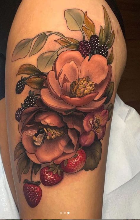 Makkala Rose Tattoo, Vintage Rose Tattoo, Bumblebee Tattoo, Blackberry Tattoo, Wild Rose Tattoo, Floral Back Tattoos, Strawberry Tattoo, Fruit Tattoo, Floral Thigh Tattoos