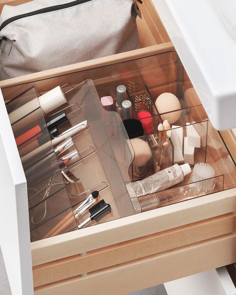 11 Best Organizers for Every Drawer in Your House | Ikea is a hero destination if you’re in the market for affordable organizers. The cult-favorite Godmorgan was designed specifically for the bathroom and helps banish makeup and skincare product clutter in one fell swoop via numerous compartments.  #organization #homeorganization #organizingideas #drawerorganization #realsimple Ikea Godmorgon, Bathroom Drawer Organization, Dresser Drawer Organization, Makeup Drawer Organization, Bathroom Drawers, Makeup Drawer, Ikea Bathroom, Bathroom Organization Diy, Organized Desk Drawers