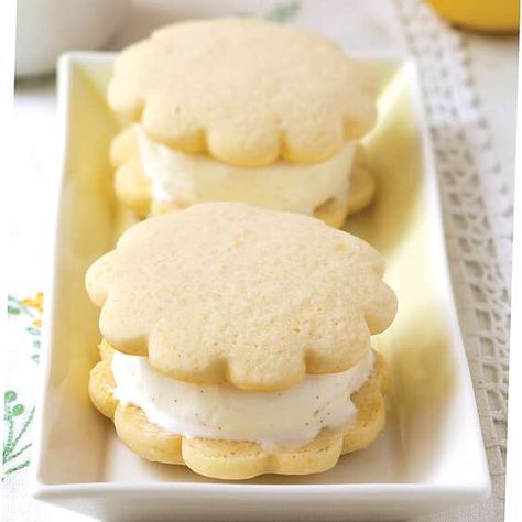 Lemon Ice Cream Sandwiches, Recipe Lemonade, Lemon Panna Cotta, Buttermilk Ice Cream, Lemon Treats, Lemon Cookie, Raspberry Coulis, Lemon Ice Cream, Lemon Ice