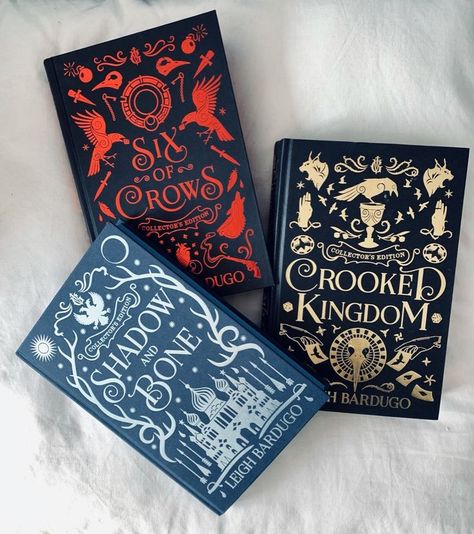 Six Crows Book, Shadow And Bone Book Series, Shadow And Bone Collectors Edition, Crooked Kingdom Cover, Collector Edition Books, Shadow And Bone Cover, Collectors Edition Books, Shadow And Bone Book Cover, Six Of Crows Book Aesthetic