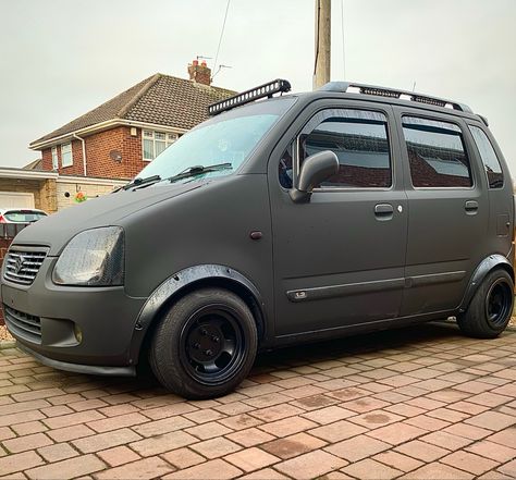 Wide arch, low, chalkboard paint, blacked out, shitbox Suzuki Wagon R Modified, Suzuki Wagon R, Wagon R, Mini Van, Jdm, Suv Car, Trucks, Japan, Vehicles