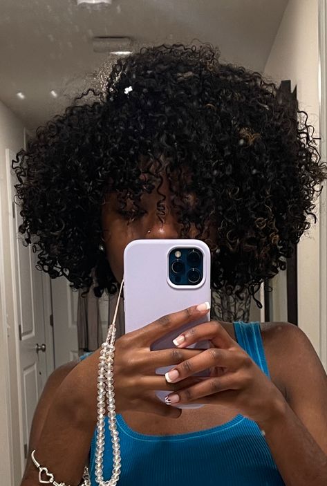 Natural Hair Mid Length, Finger Coils 4b Natural Hair, 4c Natural Curls, 4b Medium Length Natural Hair, Medium Length 4b Hair, Short 4b Curly Hair, Curly Cut Type 4 Hair, Natural Hair Styles Without Gel, Curly Side Part Natural Hair