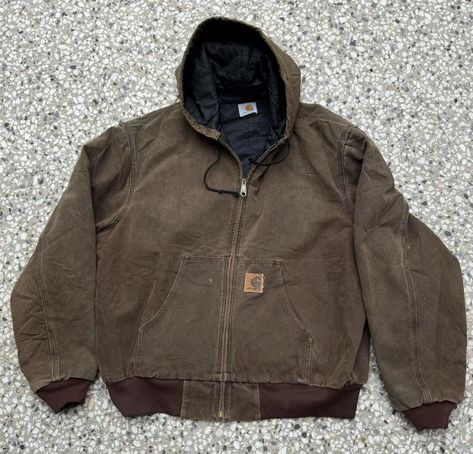 Carhartt brown/khaki jacket Cool piece Beautiful fade and great vintage condition Size in CM 68x70 Sized to fit M/L Vintage Free Shipping Men’s Carhartt Jacket, Cool Mens Jackets, Sam Winchester Carhartt Jacket, Vintage Clothing Styles Retro, Men Outfits Country, Carhartt Winter Jacket, Brown Carhartt Jacket Outfit, Carhartt Jacket Aesthetic, Carhartt Active Jacket Outfit