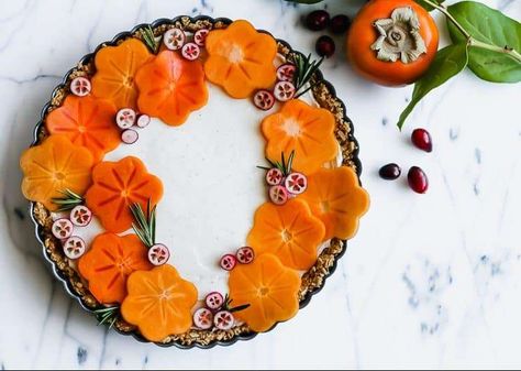 Easy Persimmon Tart Recipe by Amanda's Plate Persimmon Tart Recipe, Persimmon Tart, Persimmon Recipes, Old Fashion Oats, Fruit Toppings, Fall Fruits, Pretty Dessert, Tart Recipe, Food Garnishes