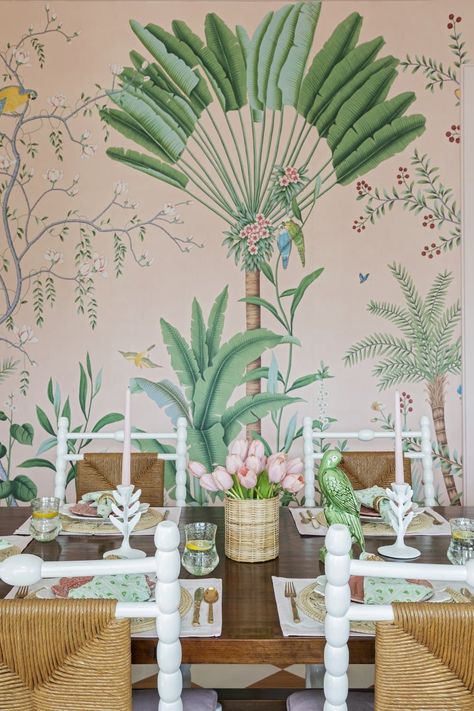 De Gournay Wallpaper, The Colony Hotel, Palm Beach Style, Sullivans Island, Magical Home, The Colony, Chinoiserie Wallpaper, Island Design, Motif Design