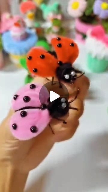 Itsy Bitsy Artsy I Art & Craft I Creative DIY on Instagram: "DIY cute ladybug from pipe cleaners/twisting sticks 🐞✂️🖌🎨 Summer craft for kids: Beat boredom with creative fun in the sun!  Get ready to let your creativity crawl with this adorable pipe cleaner DIY !  Whether you're a kid or just young at heart, this DIY is sure to bring joy.  . . . . 📌 Follow me for more: ➡️ @itsy_bitsy_23 ➡️ @itsy_bitsy_23 ➡️ @itsy_bitsy_23 . . . . #PipeCleanerCrafts #DIYFun #craftykids #CreativeKids #SummerCraftForKids #twistingsticks #CraftingIdeas #creativefun #CraftyCreations #diyprojects #CreativeCrafts #CraftingWithKids #ArtisticExpressions #HandmadeHomeDecor #CraftingCommunity #DIYArt #CreativeMinds #kidsactivities #CraftyCreativity #handmade #CraftingFun #CraftingInspiration #CraftingTogether #par Pipe Cleaner Bugs Crafts For Kids, Pipe Cleaner Crafts For Kids, Cute Ladybug, Bug Crafts, Pipe Cleaner Crafts, Summer Craft, Summer Crafts For Kids, Pipe Cleaners, Crafty Kids