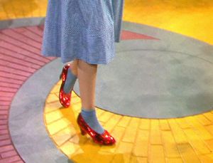 *DOROTHY ~ Wizard of Oz, released: 1939....Follow the yellow brick road.. Lila Party, Wizard Of Oz 1939, Ruby Red Slippers, Dorothy Gale, Red Slippers, Land Of Oz, The Wonderful Wizard Of Oz, Ruby Slippers, Brick Road