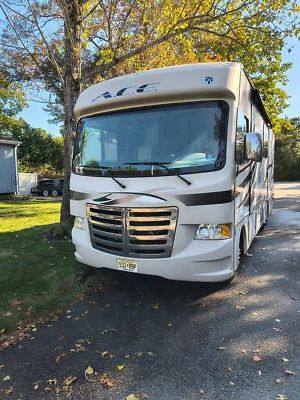 ad eBay - 2015 Thor Motor Coach A.C.E. 30.1 32' Class A Motorhome C39168661 - Buy Now, click the link (eBay) Cabinet For Dishes, Overhead Cabinet, Class A Motorhome, Thor Motor Coach, Motor Coach, Gasoline Engine, Single Sink, Purchase History, Microwave Oven