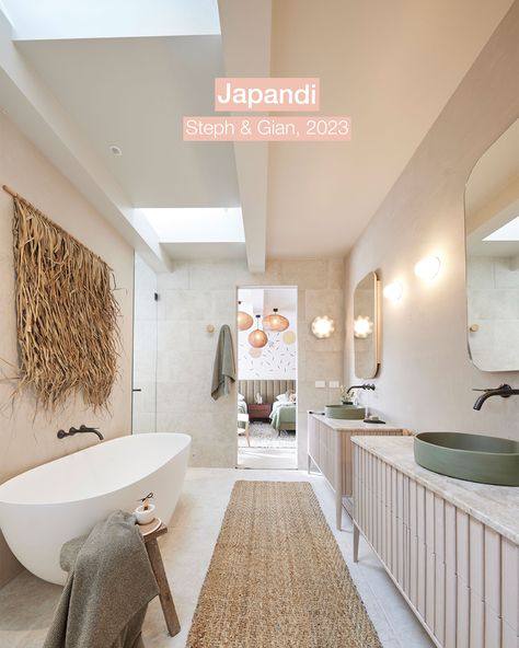 Japandi style main bathroom from The Block 2023, featuring Scandinavian and Japanese design elements. A modern bathroom, with natural materials and a soothing colour palette. #Japandi #TheBlock #BathroomInspo The Block 2023, Bathroom Japandi, Jack N Jill Bathroom Ideas, Jack And Jill Bathroom, Bathroom Top, Jack And Jill, Bathroom Trends, Rooms Reveal, Bathroom Inspo