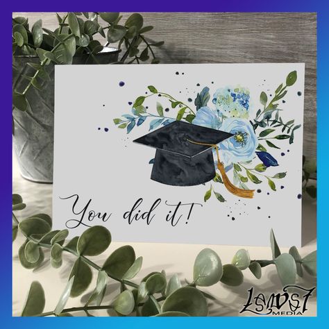 Celebrate the new Grad in your life!The card is 5x7 and the Envelope is included. Watercolour Graduation Cards, Grad Card Ideas Handmade, Watercolor Graduation Card Ideas, Watercolor Graduation Cards, Grad Cards Handmade, Grad Card Ideas, Senior Diy, Graduation Watercolor, Graduation Drawing