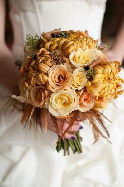 golden/mustard football mums in this bouquet Pretty Bouquets, Spectacular Cakes, Chrysanthemum Wedding, Future Aspirations, Boutonniere Ideas, Yellow Wedding Inspiration, Women's Conference, Bronze Wedding, Orange Bouquets