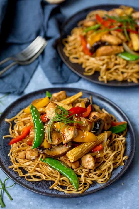 A quick chicken and vegetable stir fry with sweet and spicy Asian noodles, ready in 20 minutes. A totally delicious mid-week dinner! #stirfry #chickenstirfry #quickdinner #midweekdinner #midweekmeals #asian #betterthantakeout #fakeaway #ad Chicken And Vegetable Stir Fry, Spicy Asian Noodles, Chicken Stir Fry With Noodles, Honey Soy Chicken, Chicory Recipe, Soy Chicken, Asian Vegetables, Honey Soy, Asian Noodles