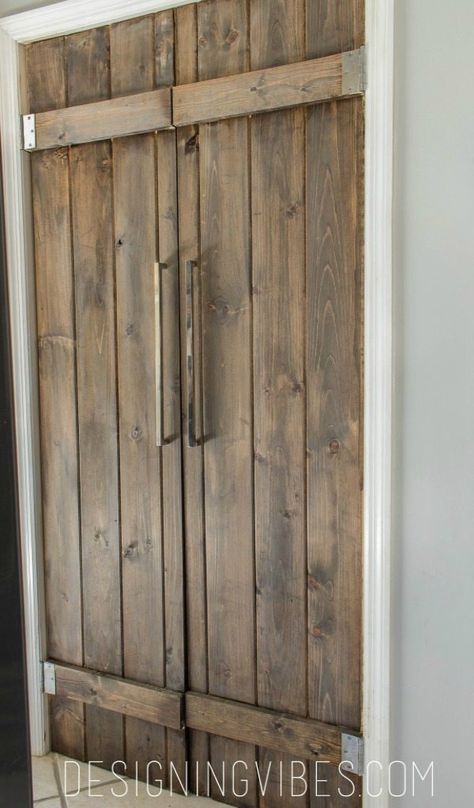 Barn Door Diy, Barn Door Projects, Barn Door Pantry, Kitchen Pantry Doors, Farmhouse Pantry, White Closet, Sliding Tracks, Door Diy, Style Pantry