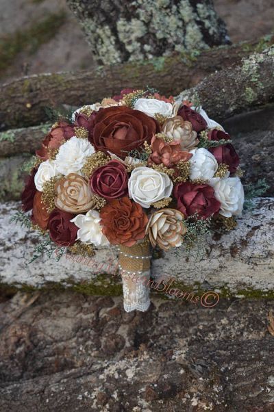 Anime October Wedding Bouquets Burgundy, Wedding Bouquets Bride Fall, Brown And Burgundy Wedding, Burgundy And Brown Wedding, Brown And Gold Wedding Theme, Fall Barn Wedding Decorations, Burgundy And Rust Wedding, Burnt Orange And Burgundy Wedding, Burnt Orange Bouquet