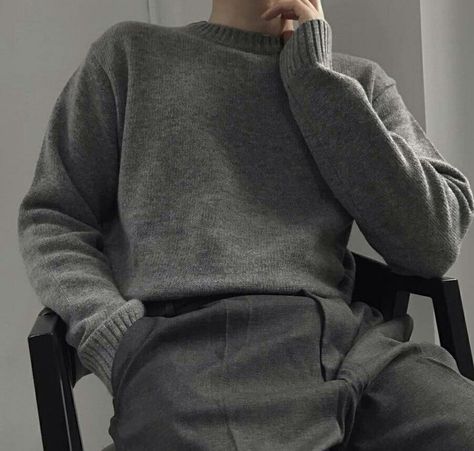 Dark Academia Aesthetic Outfit Men, Dark Academia Fashion Men, Dark Academia Outfits Men, Academia Aesthetic Outfit Men, Grey Sweater Outfit, Academia Aesthetic Outfit, Sweater Outfits Men, Aesthetic Outfits Men, Classy Outfits Men