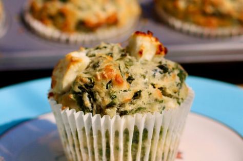 Spinach Feta Muffins, Colourful Recipes, Molten Cakes, Gf Muffins, Savory Muffins Recipes, Coffee Notes, Spinach Muffins, School Canteen, Easy Puff