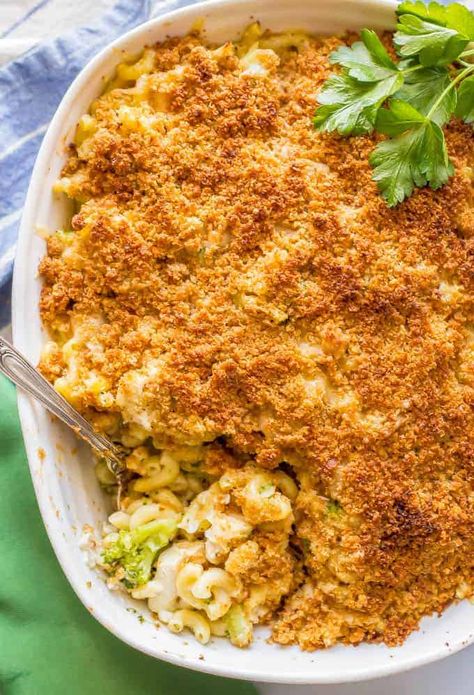 Chicken Broccoli Mac And Cheese, Broccoli Mac And Cheese, Breadcrumb Topping, Healthy Casserole Recipes, Healthy Pasta, Healthy Casseroles, Healthy Pasta Recipes, Fall Food, Healthy Pastas