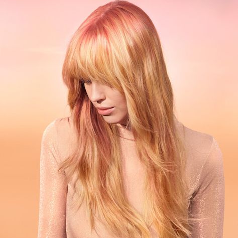 Give Hair a Golden Hour Glow With *These* Formulas Golden Hour Hair, Golden Hour Hair Color, Golden Bronze Hair, Strawberry Blonde Formula Wella, Honey Blonde Wella Formula, Caramel Toner Wella, Wella Color Fresh Mask Golden Gloss, Wella Caramel Glaze, Baby Pink Hair