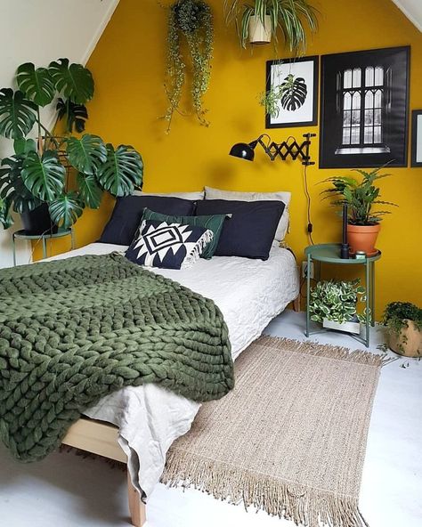 A Color Story | Mustard Yellow in Interior Design — THE NORDROOM Mustard Yellow Bedrooms, Millenial Pink, Yellow Bedroom, Yellow Walls, Gen Z, Home Design Decor, Green Plants, Home Fashion, New Room