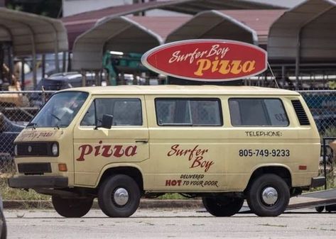 Pizza Number, Stranger Things Halloween Party, Pizza Vans, Pizza Van, T3 Bus, Kids Pizza, Stranger Things Halloween, Surfer Boys, Pizza Logo