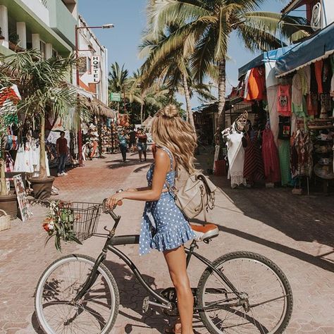 H O L A Excited to be back in Mexico exploring Playa del Carmen with @barcelohotelsresorts #carajourdantravel photo by @paigeowencreative #RevolveMe #ChloeGirls #BarceloStories Mexico Outfits, Surf Hair, Mexico Pictures, Cara Jourdan, Outfits For Mexico, Ethno Style, Bicycle Girl, Tulum Mexico, Big Fashion