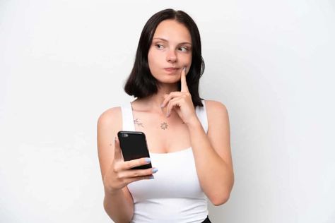 Snapchat Cheating: How to Find Out If He’s Actually Cheating? - Her Norm Snapchat Cheating, Cell Phone Tracker, Phone Tracker, Snapchat Users, Cheating Spouse, Snapchat Account, Caught Out, Snap Streak, Stop Worrying