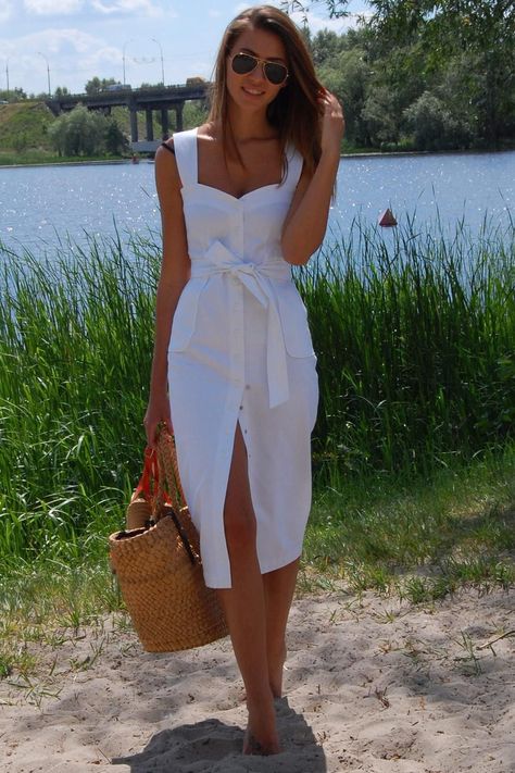 White summer outfits