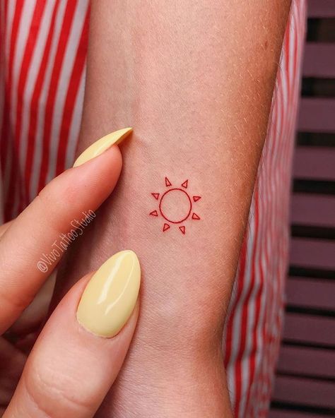 Small Sun Tattoo, Tramp Stamps, Tattoo Sonne, Sister Tat, Sunshine Tattoo, Stick N Poke Tattoo, Sun Tattoos, Poke Tattoo, Stick And Poke