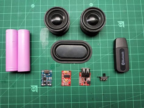 Portable Speaker Diy, Diy Bluetooth Speaker Kit, Wiring Speakers, Custom Speaker Boxes, Bluetooth Speakers Diy, Diy Boombox, Diy Bluetooth Speaker, Diy Audio Projects, Speaker Kits