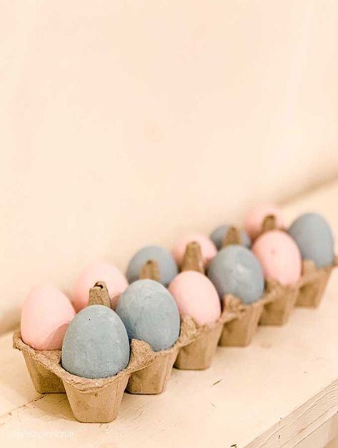 How To Make Confetti Eggs, Gender Reveal Egg Smash, Embryo Gender Reveal Ideas, Gender Reveal Chicken Theme, Chicken Gender Reveal, Easter Egg Gender Reveal Ideas, Gender Reveal Ideas Easter, Easter Baby Gender Reveal, Mini Gender Reveal Ideas