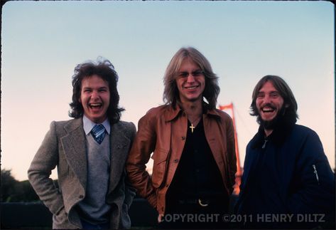 Gerry Beckley, Ventura Highway, Shakira Hair, America Band, Sister Golden, Tin Man, Golden Hair, Rock Legends, Music History