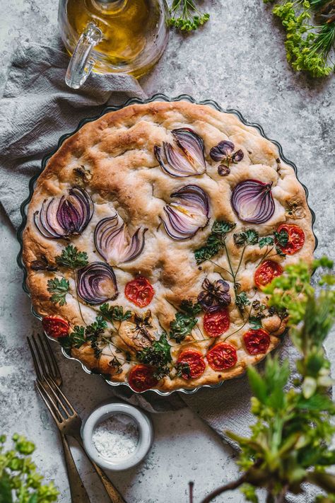 Hello Spring Focaccia Edible Flower Focaccia, Spring Focaccia, Dyed Deviled Eggs, Pumpkin Cauliflower, Hokkaido Pumpkin, Focaccia Recipe, Bread Art, Cauliflower Soup, Different Vegetables