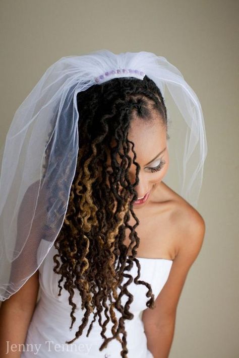 Long locs braid-out swept to the side with flat twists. Photo by The Natural Bride, used by permission. Dreadlock Wedding Hairstyles, Natural Hair Bride, Side Hairstyles, Braid Out, Sisterlocks, Dreadlock Hairstyles, Braided Hairstyles For Wedding, Natural Hair Inspiration, Locs Hairstyles