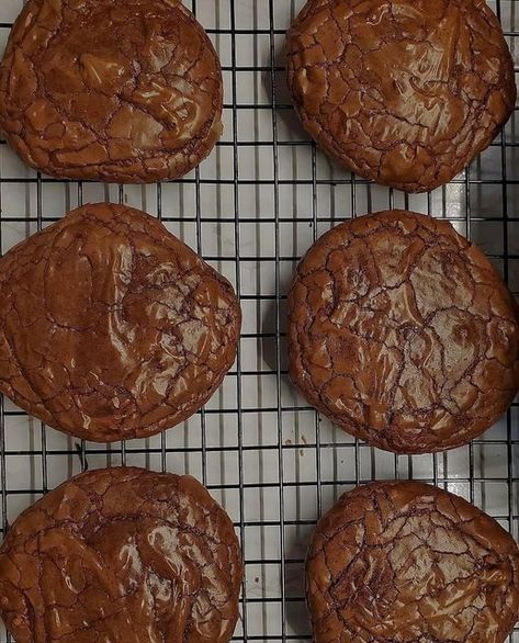 Fudge Brownie Cookies, Ww Cookies, Weight Watchers Brownies, Weight Watcher Cookies, Weight Watchers Crock Pot Recipes, Pumpkin Chip, Chocolate Fudge Cookies, Ww Snacks, Pumpkin Breakfast