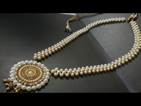 Diy Pearl Necklace, Antique Jewellery Designs, Silk Thread Jewelry, Bridal Pearl Necklace, Pearl Necklace Designs, Antique Jewelry Indian, Pearl Jewelry Wedding, Pearl Necklace Set, Thread Earrings