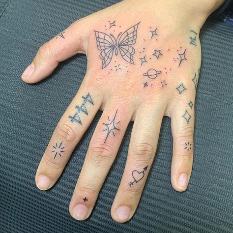 Butterfly And Stars, Toe Tattoos, Butterfly Hand Tattoo, Hand Tats, Dope Tattoos For Women, Small Hand Tattoos, Women's Tattoo, Spine Tattoos, Hand Tattoo