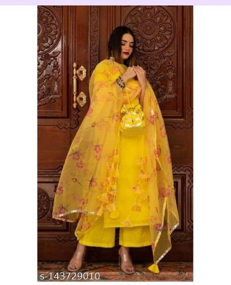 Yellow Suit Indian, Kurti And Palazzo, Kurta Pattern, Organza Kurti, Dupatta Dress, Yellow Kurti, Organza Suits, Kurta Cotton, Cotton Anarkali