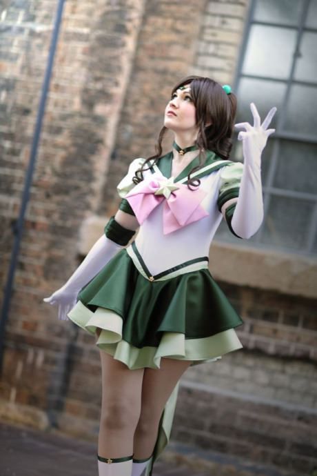 Sailor Jupiter Costume, Sailor Jupiter Cosplay, Crown Tutorial, Makoto Kino, Moon Cosplay, Super Girls, Rok Mini, Minako Aino, Sailor Moon Cosplay