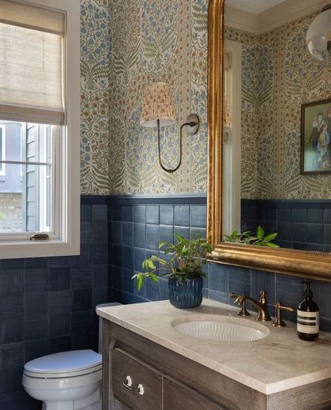 Bold nature prints & natural woven shades are the perfect match for this stunning powder room!

Featuring: LE2712 Rhythm – Cords Roman shade
Design: @steveandfilip
Photography: @aimeemazzenga
Architecture: @northwroks_architects
Contractor: @giant_construction_group
Project published in: Jan/Feb Issue of @luxemagazine Indian Style Bathroom, Indian Powder Room, Indian And Western Toilet Together, Indian Traditional Interior Design Mood Board, Bathroom Design With Indian Toilet, Cozy Colors Palette, Hand Painted Tile, Brass Light Fixture, Earthy Color Palette