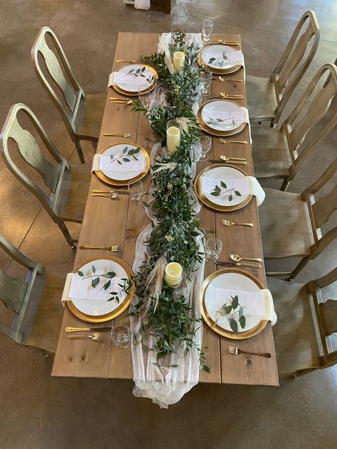 Oregon Beach Wedding, Passover Table Setting, Dinner Party Table Settings, Rustic Table Setting, Dinner Party Table, Party Table Settings, Rustic Wedding Diy, Wedding Place Settings, Dinner Decoration