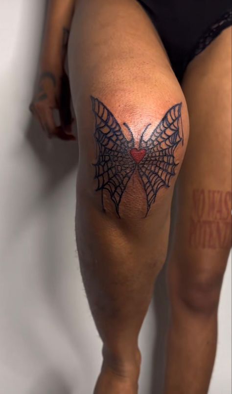 Knee Spider Tattoo, Spider Foot Tattoo, Spider Hip Tattoos Women, Spider Neck Tattoos Black Women, Hip Spider Tattoo, Feminine Spider Web Tattoo, Spider On Hip Tattoo, Thigh Spider Tattoo, Spider Tattoo For Women