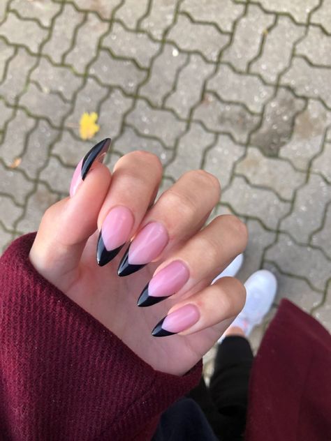 Black French Tip Gel Gelnails Nails Nude Stiletto Almond Short Medium Black French Tip Nails Almond, Medium Almond Acrylic Nails, Tip Nails Almond, French Tip Nails Almond, French Tip Gel, Black French Tip Nails, Fall Almond Nails, Black French Nails, Black Almond Nails