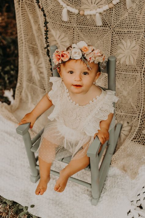 Boho Photo Session, 4th Birthday Pictures, 6 Month Baby Picture Ideas, Bday Pics, Bday Photoshoot, First Birthday Photography, Easter Photoshoot, Easter Photography, Baby Milestones Pictures