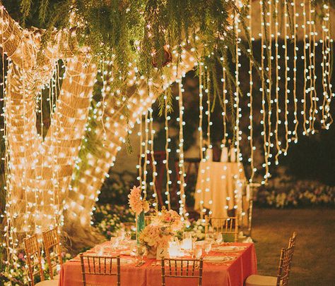 Jardin Style Shabby Chic, Diy Outdoor Lights, Rustic Outdoor Lighting, Diy Outdoor Lighting, Landscape Lighting Design, Shabby Chic Garden, Led Curtain Lights, Outdoor Lighting Ideas, Diy Lampe