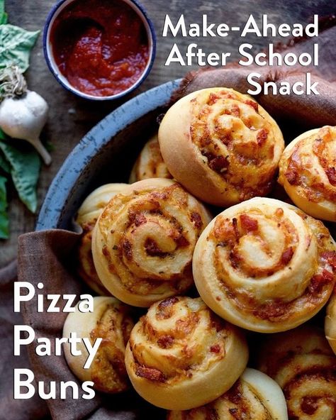 Pizza Buns, Pizza Topping, Buns Recipe, Sticky Buns, Pizza Rolls, Bun Recipe, Pizza Party, Pizza Toppings, King Arthur