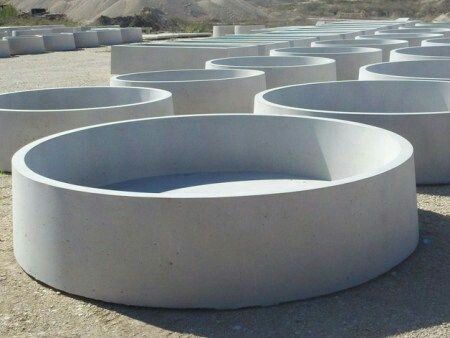 Livestock Water Trough, Homemade Swimming Pools, Tank Swimming Pool, Stock Tank Pool Diy, Kleiner Pool Design, Mini Piscina, Sea Containers, Water Trough, Diy Swimming Pool