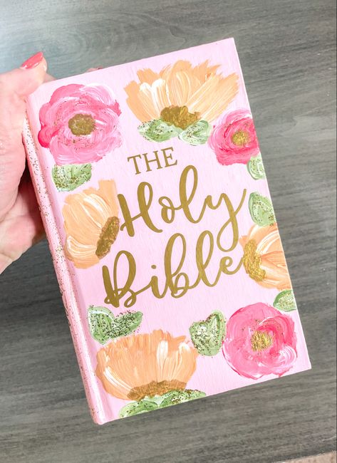 Pink, floral, DIY, bible, paint Painting Bible Cover, Painted Bible Cover Diy, Bible Decorating, Hand Painted Bible Cover, Bible Decor, Painted Bible, Hand Painted Bible, Floral Diy, Bible Doodling