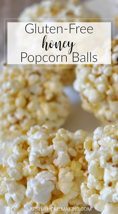 These gluten-free honey-sweetened popcorn balls are healthy and delicious! via @Joie7 Easy Popcorn Balls, Homemade Popcorn Balls, Popcorn Balls Recipe, Popcorn Recipes Easy, Honey Popcorn, Gluten Free Popcorn, Easy Popcorn, Homestead Blog, Healthy Popcorn